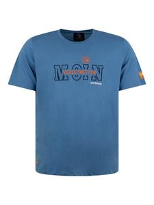 Футболка SCHIETWETTER Didrik Dösbaddel в джинсах