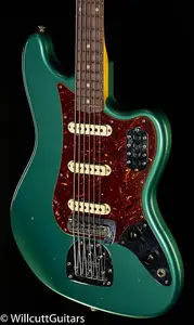 Fender Custom Shop Bass VI Journeyman Relic в цвете Aged Sherwood Green Metallic (204)