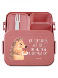 Mr. & Mrs. Panda Ланчбокс с изображением ежика и кусочка торта, надпись пастельно-красного цвета