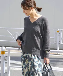 Пуловер с V-образным вырезом Tape Yarn Nuance Journal Standard, цвет Black A