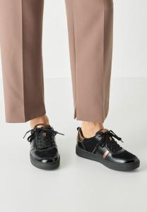 Низкие кеды SNEAKER Tamaris, черный