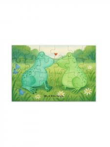 Mr. & Mrs. Panda Дизайн «Лягушка-головоломка» с надписью «Любовь» без слов, выполненный белым цветом