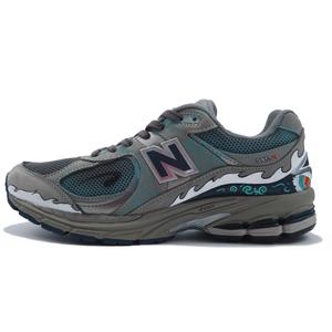 New Balance Кроссовки NB 2002R с амортизацией, дышащие, поддерживающие, низкие, для бега, унисекс, серый Medium