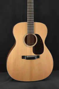 Martin Custom Shop M/0000 Grand Auditorium Quilted Pommele Sapele Sitka Spruce VTS Natural