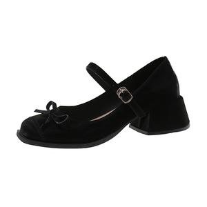 Boldi Kuki Женские туфли Мэри Джейн на массивном каблуке черные, цвет Black