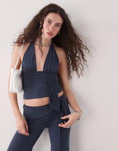 Топ-топ Motel prilla slinky wrap coord с отделкой на шее в цвете ocean storm blue