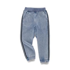 Спортивные брюки с боковыми полосками