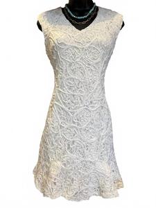 Женское белое кружевное мини-платье SHE + SKY