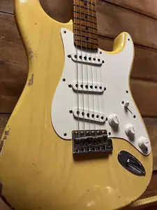 Fender Custom Shop LTD Edition 50-х Dual Mag II Relic Strat Aged Blonde с футляром