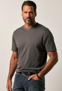 Футболка JP1880 T-SHIRT 2ER PACK V-AUSSCHNIT HALBARM , Grape Purple/Berry