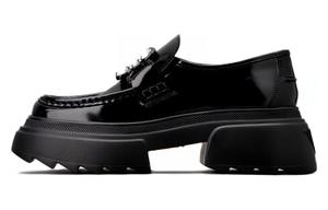 Туфли-лодочки Wallaviv с пряжкой и декором, женские Roger Vivier, черные