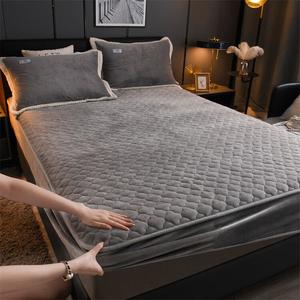 Avivi Простыня на резинке 150х200 см, нежная ночь [мягкий велюр]