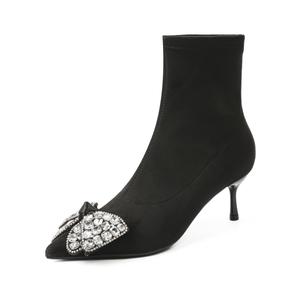 YAFEI XUANYU Женские черные полусапожки на каблуке 6 см, цвет Black