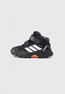 Унисекс прогулочные кроссовки skychaser средней высоты Adidas Terrex, Core Black/White/Semi Impact Orange