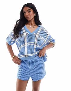 Вязаный топ-поло в синюю клетку Pull&Bear