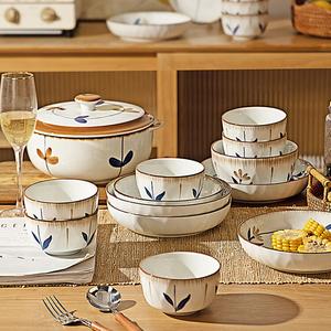 Modern Housewife Набор японской посуды в винтажном стиле Modengzhufu, керамические миски и тарелки, подарок на новоселье, привлекательные домашние миски и палочки, с суповой кастрюлей с двумя ручками, набор на 6 персон, 33 предмета