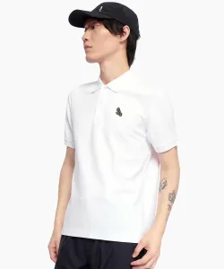 Футболка-поло с коротким рукавом из материала Coolmax с защитой от УФ-излучения, влагоотводящими свойствами и быстрым высыханием.