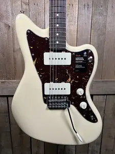Fender USA Jazzmaster Performer - Винтажный белый