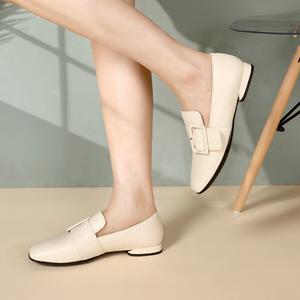 Лоферы женские с низким верхом молочно-белый Satchi