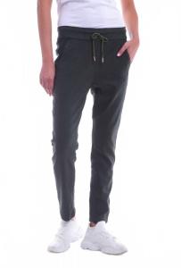 BIANCO Спортивные брюки с текстурированной поверхностью, оливкового цвета