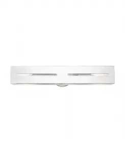 Настенный светильник Soma с тремя плафонами для ванной комнаты Livex, хром