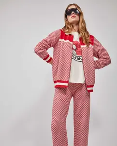 Жаккардовый трикотажный жакет женский на молнии Gisela, красный