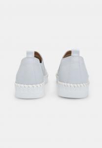 Слипоны Comfit Bata, светло-серые