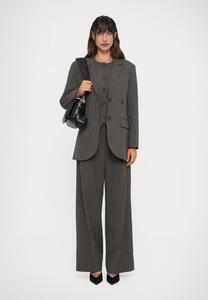 Сумка Love Moschino PUFFY LOGO, Black/Red/Black