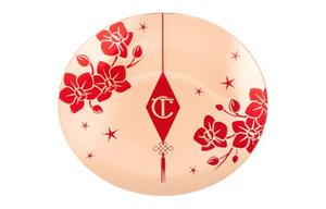 Пудра с принтом цветущей сливы Charlotte Tilbury Limited Edition Natural Complexion, 8g