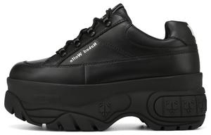 Спортивные массивные кроссовки Naked Wolfe