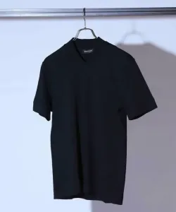 Гладкая, шелковистая футболка с V-образным вырезом, приталенного кроя Union Station, цвет Black