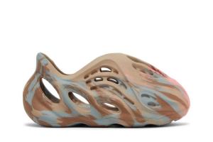 Кроссовки Adidas Yeezy Foam Runner Infants, коричневый