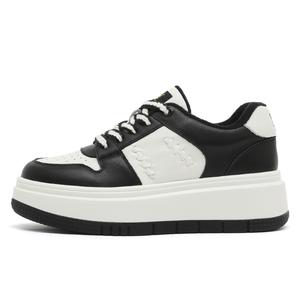 Lee Термо легкие низкие скейтерские туфли для женщин с эффектом увеличения роста черные на флисовой подкладке, цвет Black (Fleece-Lined)