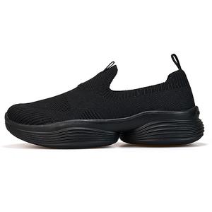 Легкие дышащие низкие повседневные туфли для женщин Joy&Mario, Black