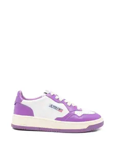 Перфорированные кроссовки на шнуровке Autry, белый