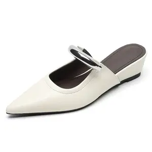 Женские сандалии с закрытым носком на резиновой подошве Lan Miao, Apricot