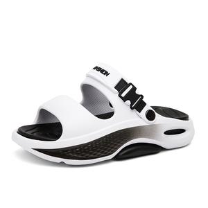 Тихие нескользящие тапочки-слайды мужские CariteSport, White Black