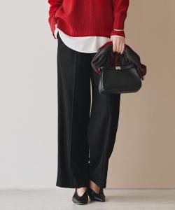 Прямые брюки из легкой шерсти, пригодные для стирки.