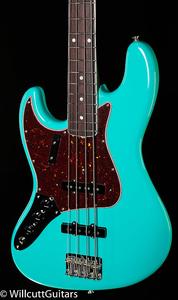 Басс гитара Fender American Vintage II 1966 Jazz Bass Rosewood Fingerboard Sea Foam Green