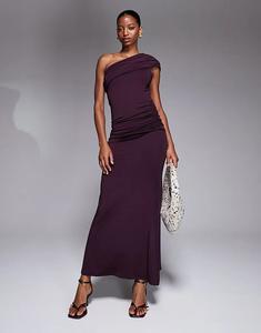 Платье миди New Look на одно плечо со сборками сливового цвета