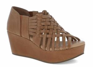 Women Wiz Sandals In Camel Leather CHOCOLAT BLU