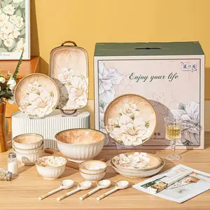 Ceramics Набор посуды Vintage Camellia на 4 персоны, 20 предметов: миски, тарелки и палочки для еды в подарочной коробке