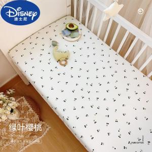 Disney Простыня на резинке 120х62 см из чистого хлопка, цвет Green Leaf Cherry