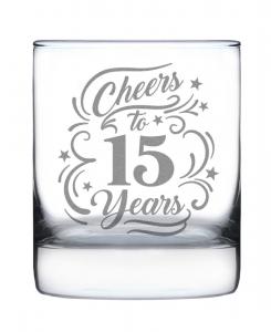 Поздравляем с 15-летием виски в бокале для виски Bevvee, прозрачный