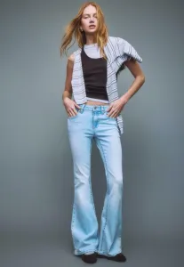 Расклешенные джинсы Stradivarius, Light Blue