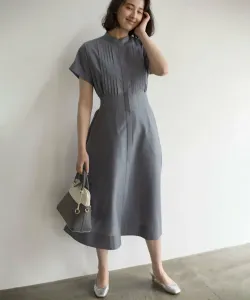 Платье из полупрозрачной вуали, не требующее стирки, с быстросохнущей текстурой, со складками спереди Suite L, цвет Gray [004]