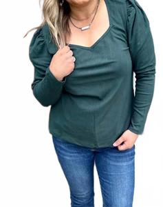 Стильный топ с длинными рукавами зеленого цвета Sterling Kreek