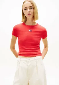 Базовая футболка с ремешком «badge» приталенного кроя. Tommy Jeans, Red Alert