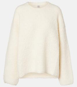 Свитер оверсайз из альпаки и шерсти с фактурой букле Toteme, Milk