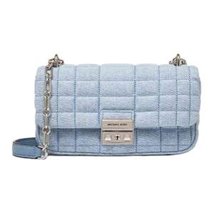 MICHAEL KORS Сумка кроссбоди Tribeca из ткани малого размера для женщин светло-голубого цвета